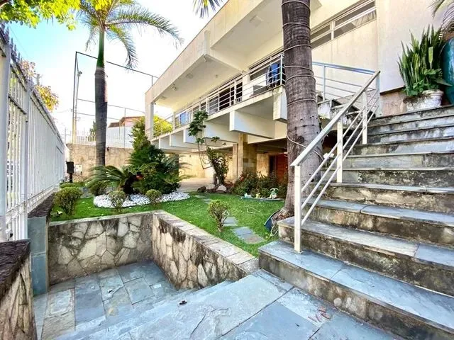 Imagem: Casa para Aluguel, 4 Quartos, 3 Suítes