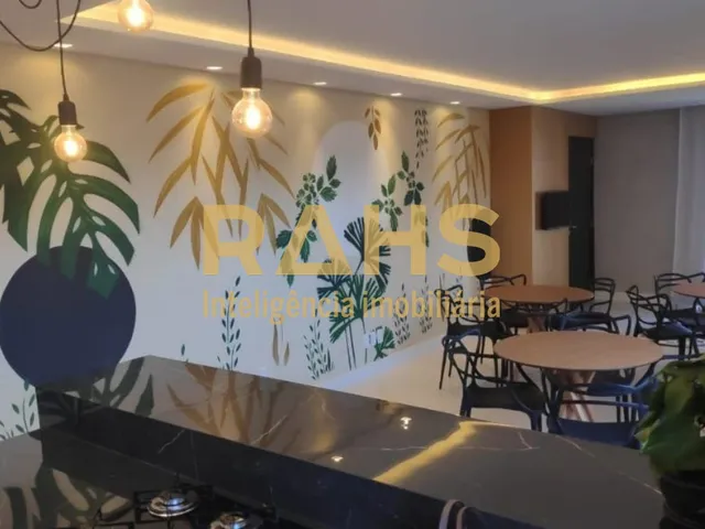 Imagem 10: Linda cobertura com 170m² com 3 quartos sendo uma suite, 2 vagas de garagem no bairro