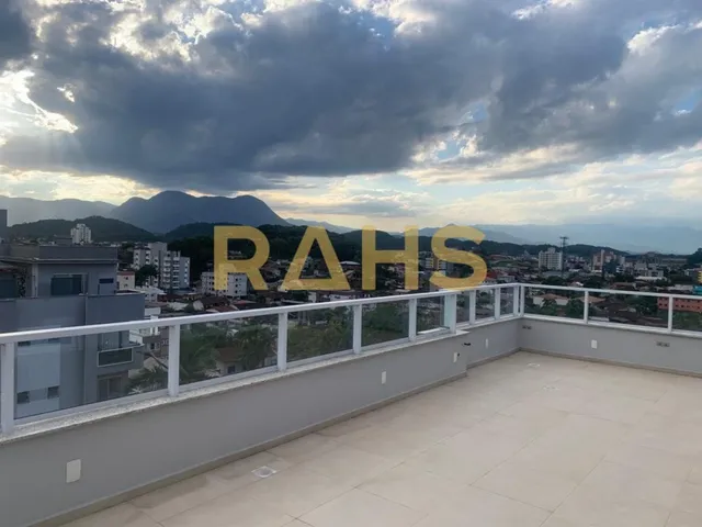 Imagem: O apartamento possui 3 Dormitórios, 2 Suítes, 1 Banheiro,