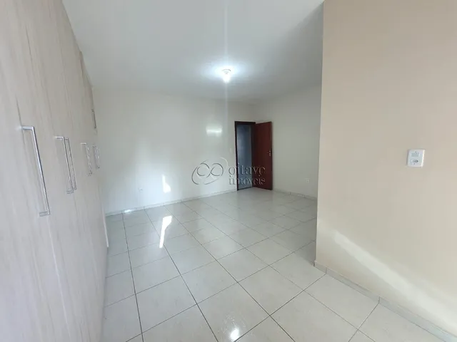 Imagem 3: Imperdível! Casa à venda em Macaé-RJ, bairro Sol E Mar: 3 quartos, 2 suítes, 1 sala