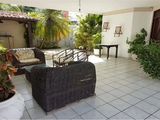 Imagem 4: Casa de Aluguel com 4 Suítes em Capim Macio