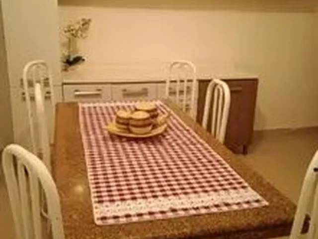 Imagem: Casa com Piscina para Alugar