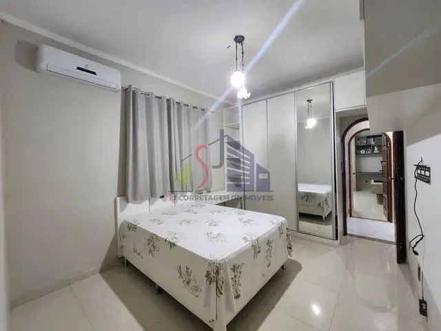 Imagem 2: Casa em Conjunto a Venda - 3 Suítes - Manaus-Am