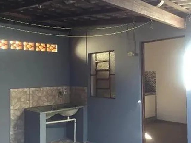 Imagem 2: Casa para Aluguel Possui 200 Metros Quadrados com 3 Quartos em Boa Vista - Anápolis - Go