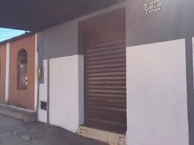 Imagem 16: Casa para Aluguel Possui 200 Metros Quadrados com 3 Quartos em Boa Vista - Anápolis - Go