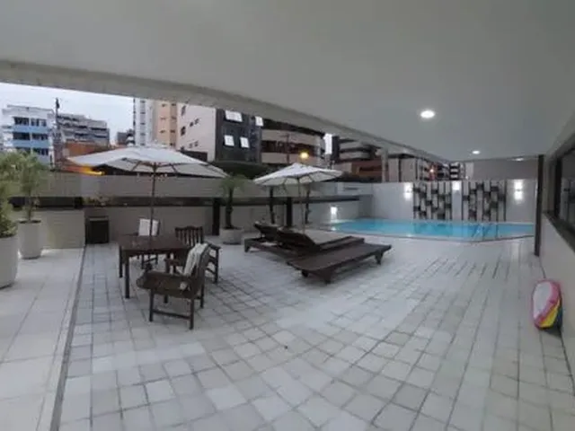 Imagem 2: 04 Quartos, Dependência - Ponta Verde