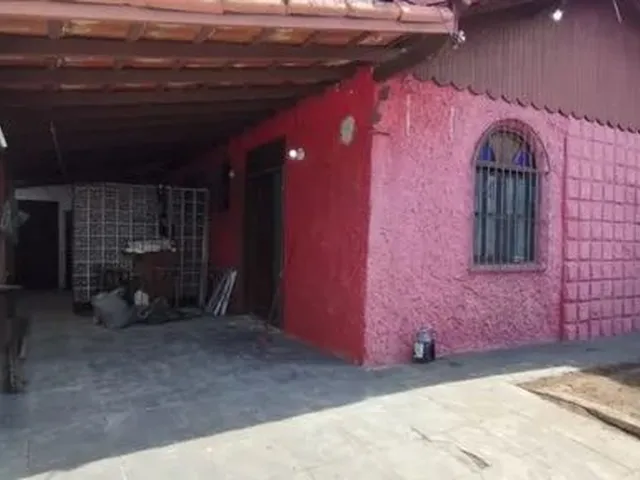 Imagem: Casa com 3 Dormitórios para Alugar em Vitória