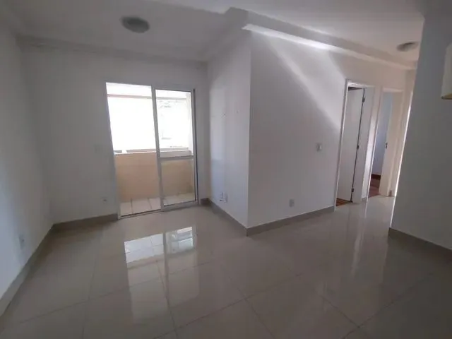 Imagem: O apartamento possui 3 Dormitórios, 1 Suíte, 2 Banheiros,