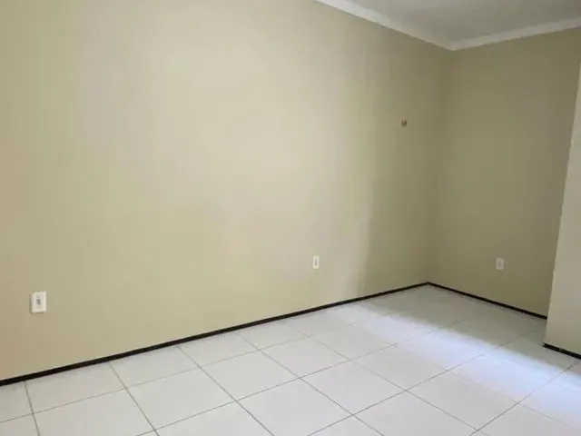 Imagem 2: Casa para Venda Tem 270 Metros Quadrados com 3 Quartos em Cidade Continental - Serra - Es