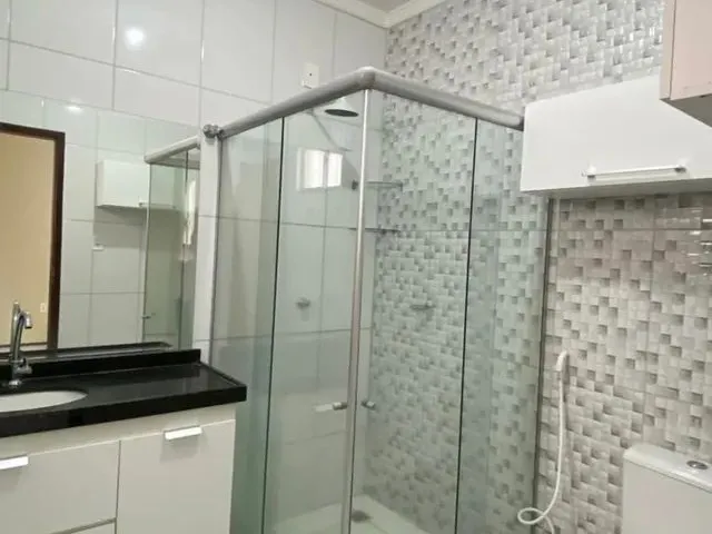 Imagem 3: Casa para Venda Tem 270 Metros Quadrados com 3 Quartos em Cidade Continental - Serra - Es