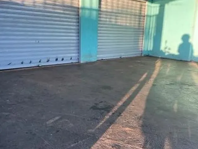Imagem 4: Vendo Agio Sobrado É Uma Área Comercial em Goiania-Go