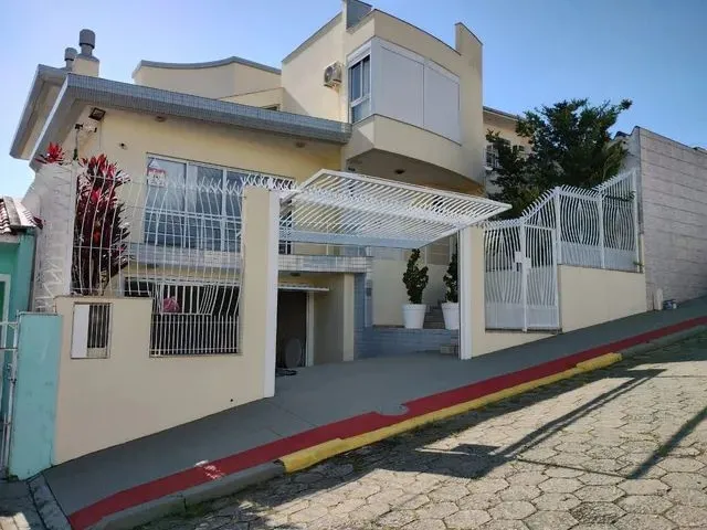 Imagem: Casa para Venda com 360 Metros Quadrados