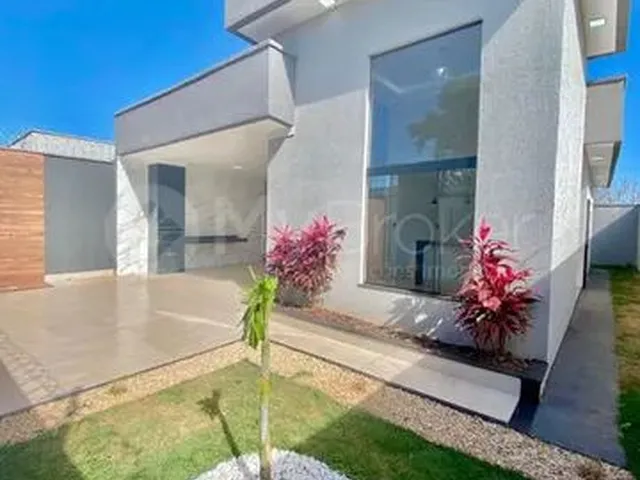 Imagem: Trindade - Casa Padrão - Centro