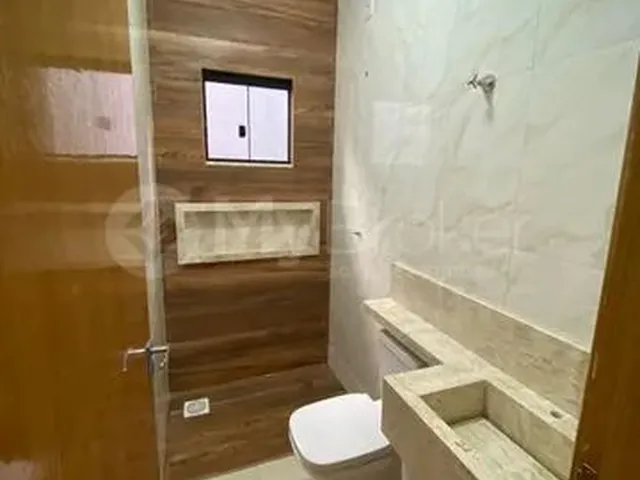 Imagem 6: Trindade - Casa Padrão - Centro
