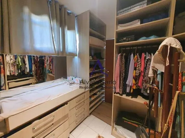 Imagem 5: Cobertura com 4 Dormitórios À Venda, 236 M² por R$ 2.600.000,00 - Jardim da Penha