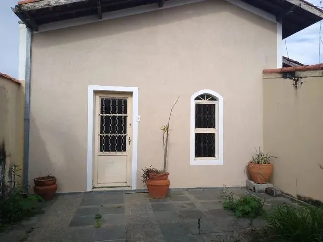 Imagem: Casa À Venda, 2 Quartos, 4 Vagas, Bosque