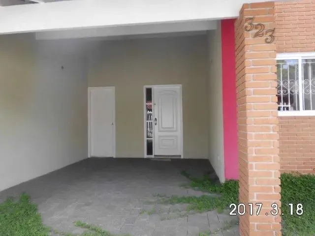 Imagem: Casa À Venda, 3 Quartos, 1 Suíte, 2 Vagas