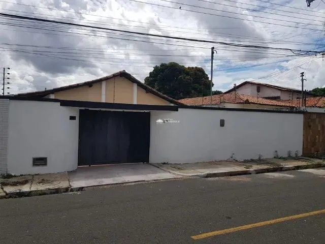 Imagem: R. Cinegrafista Marques - Bairro Fatima