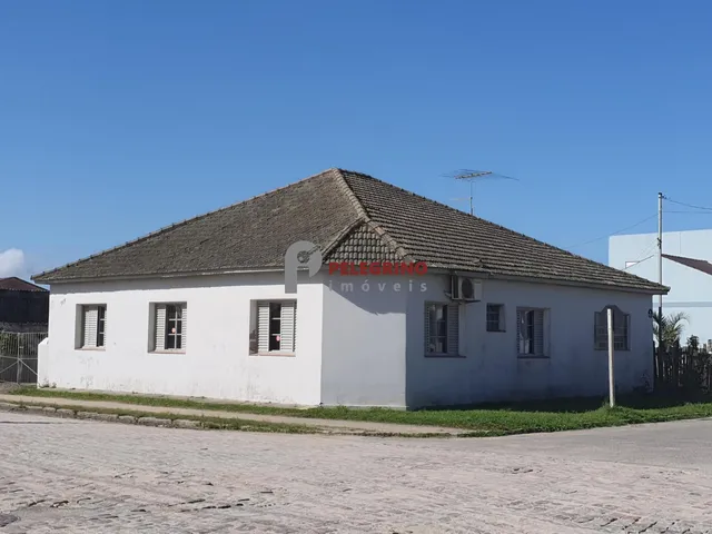 Imagem: PELEGRINO IMÓVEIS vende casa de esquina