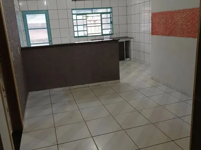 Imagem 1: Aluga-Se Casa no Novo Paraíso