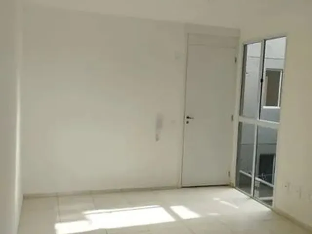 Imagem: O apartamento possui 2 Dormitórios, 1 Banheiro, 1 Vaga na