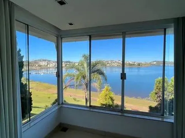 Imagem: Casa Exclusiva em Frente a Lagoa - Alphaville