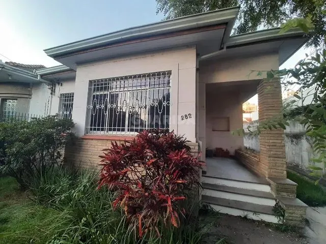 Imagem: Casa de 2 Dormitórios, Sendo 1 Suíte no