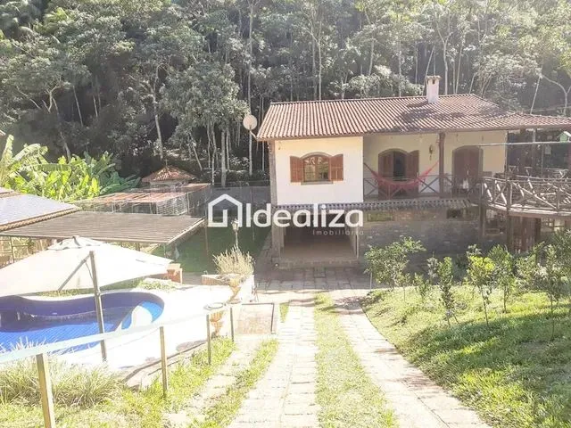 Imagem: Casa em Condomínio para Venda em Teresópolis