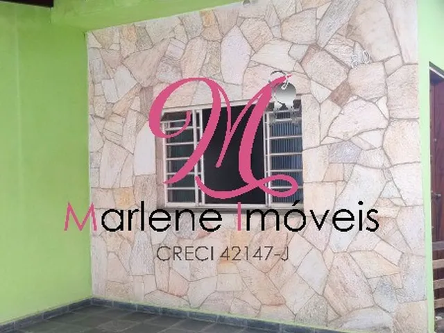 Imagem: A casa possui 2 Dormitórios, 1 Banheiro, 1 Vaga na