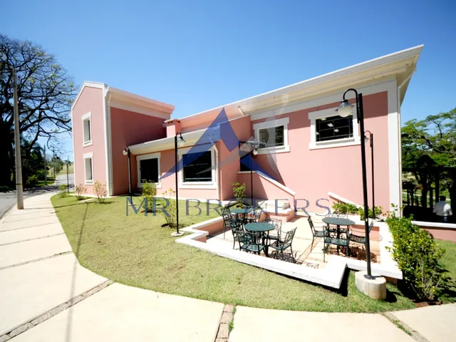 Imagem: Terrenos a Venda no Quinta do Pinhal - Condomínio