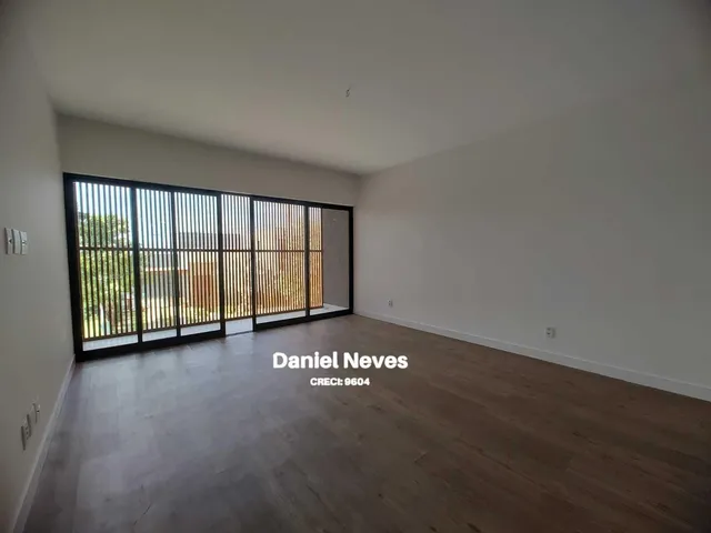 Imagem 1: Casa Nova à Venda no Alphaville Litoral Norte! * 4 suítes amplas, sendo uma térrea