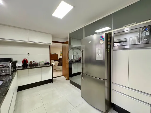 Imagem 3: Sobrado em condomínio fechado, 266m², 3 dormitórios, sendo um suíte master, cômodos
