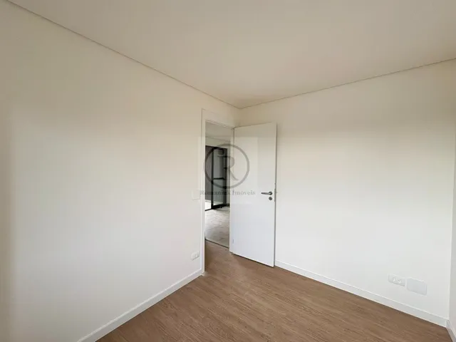 Imagem 13: Apartamento novo com sacada, 3 dormitórios com suite e 1 vaga livre e coberta no Jardim