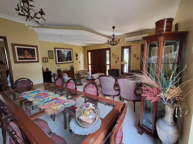Imagem 3: Imperdível casa linear na Mata da Praia, Vitória-ES! 4 quartos, 1 suíte, 3 salas, 3