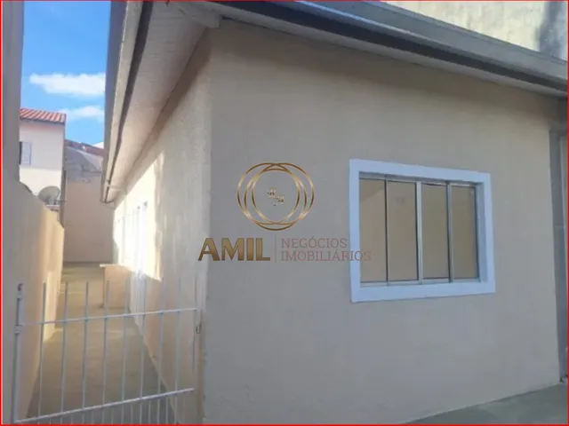 Imagem: Casa 3 Quartos, Sala Ampla, Quintal, Área