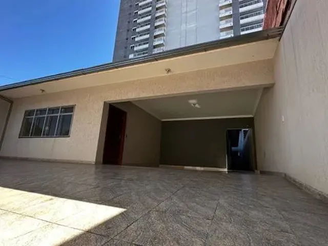 Imagem 2: Casa Térrea - 4 Quartos - 258 Metros