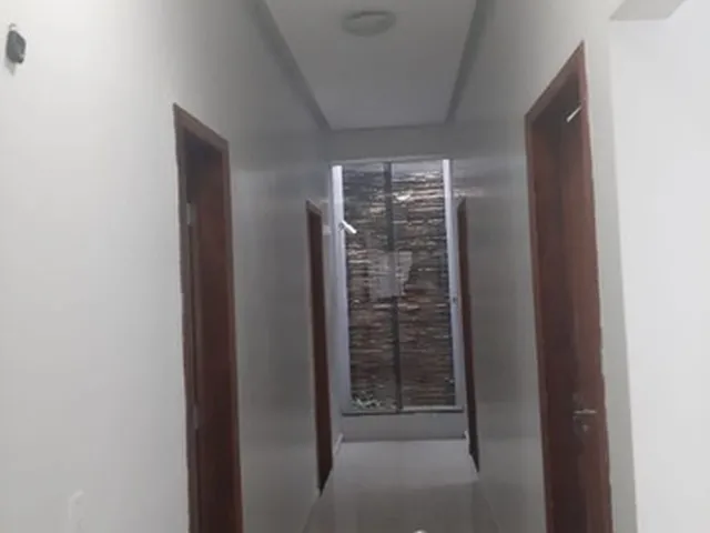 Imagem: Casa de 4 Quartos Sendo 2 Suites, Beira