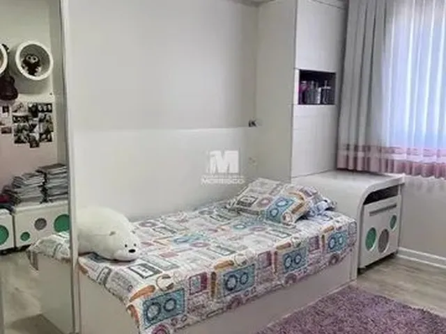 Imagem 4: Apartamento Mobiliado À Venda com 3 Quartos Sendo 1 Suíte, 2 Vagas com Vista