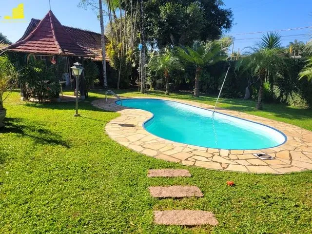 Imagem: Casa na Ponta Aguda com Piscina e Amplo