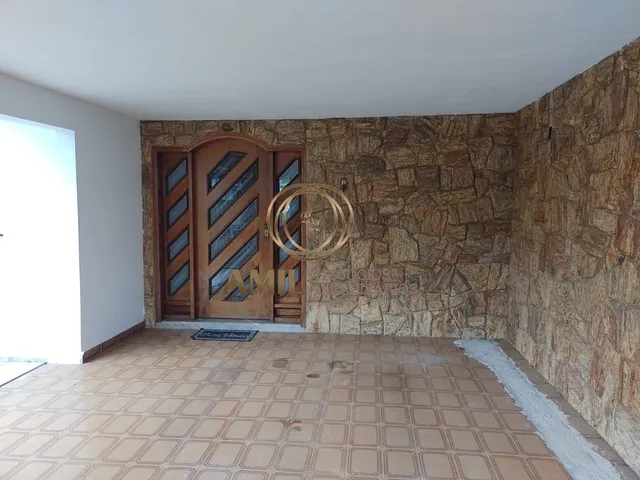 Imagem: Casa / 3 Dormitório /Cômodos amplos /164m²