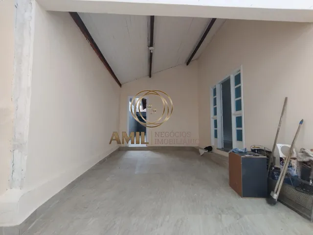 Imagem 1: Ra Amil Aluga | Casa com 3 Quartos (1 Suíte) | 2 Vagas (1 Coberta