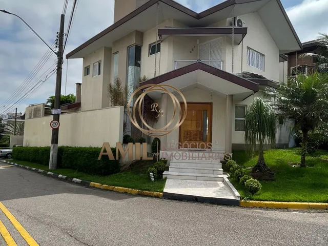 Imagem: Venda de Casa 230m² em Condomínio Fechado