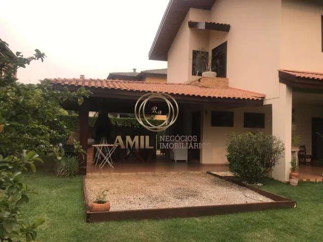 Imagem 12: Casa de Luxo no Condomínio Terras Sant'Anna em Jacareí-SP: 4 Quartos, 3 Suítes
