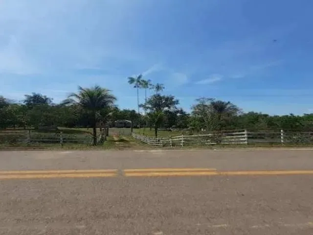 Imagem: O terreno possui 60m² de Área, Imóvel de leilão e está