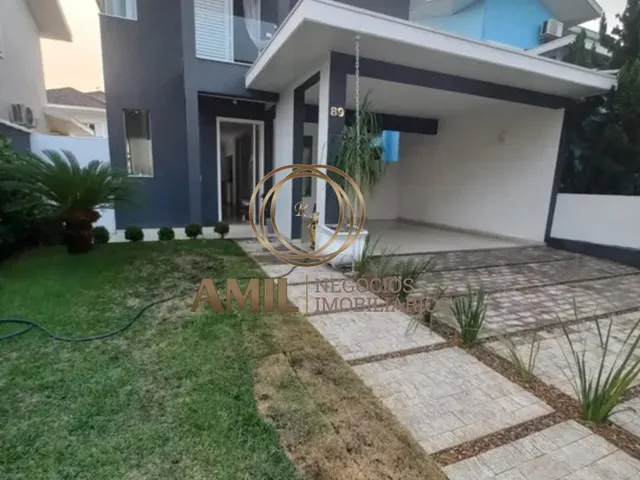 Imagem: Venda de Casa Sobrado com Piscina e Área