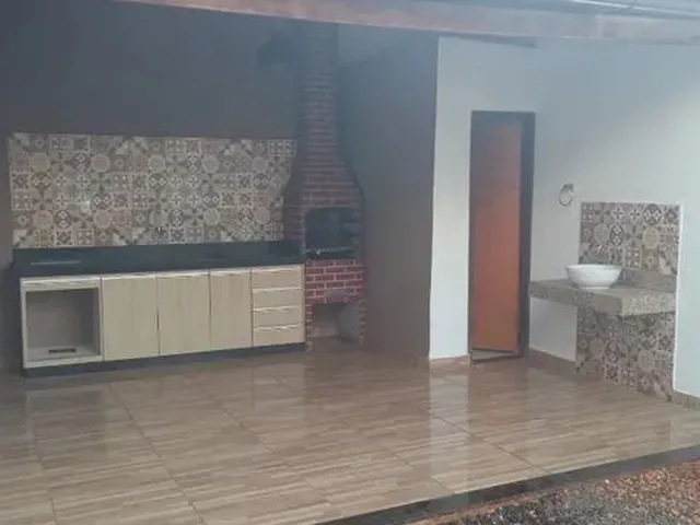 Imagem 16: Belíssima Casa de 2 Quartos na Avenida Principal do Setor Jardim Marista Próximo a Coca