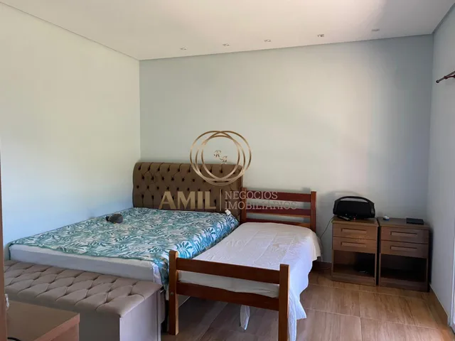 Imagem 10: Chácara em Condominio Fechado com 1 Alqueire / Piscina / 03 suítes / 270 m² de