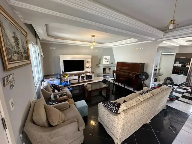 Imagem: W- Linda Casa de 5 Quartos Sendo 4 Suítes