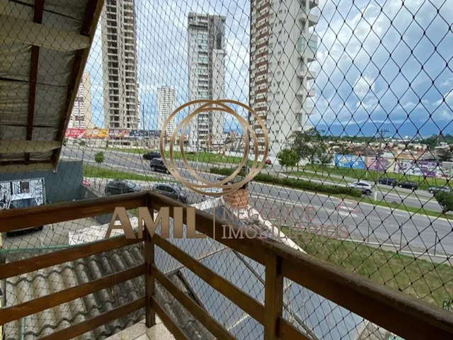 Imagem 8: Casa / Chácara Guizard / 03 Dormitórios com 01 Suíte / 300M²/ Taubaté