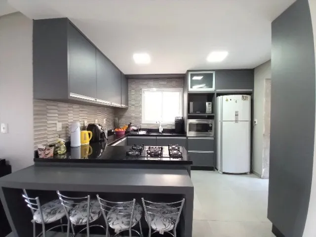 Imagem 9: Vendo Casa de Alvenaria, com Ótimo Acabamento no Bairro Efapi - R$ 790.000,00